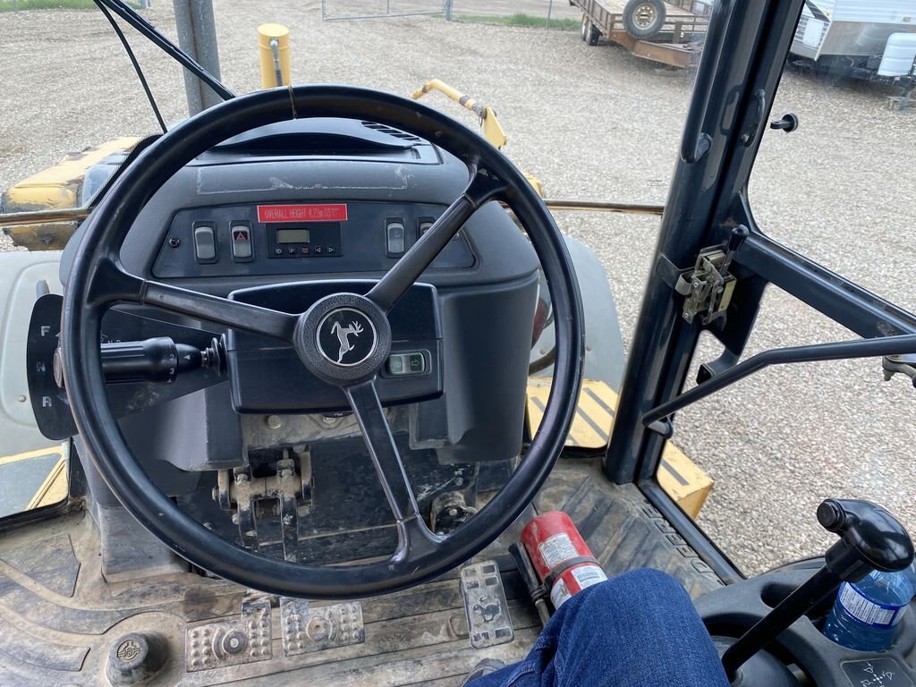 2006 Deere 710G Backhoe 4WD #8562 BP