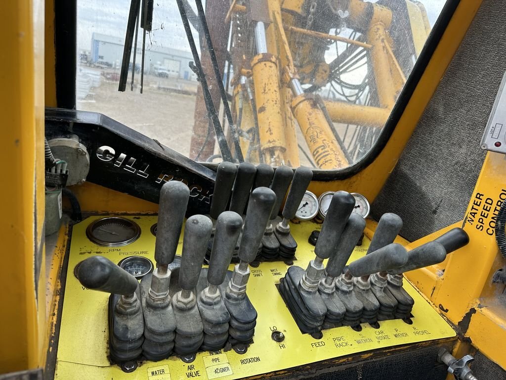 2009 GILL ROCK DRILL BEETLE 200C