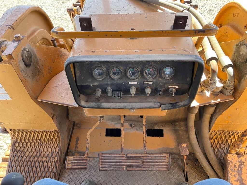 1986 KOMATSU D75S 3