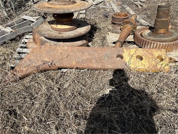 1980 CAT D8K Dozer and Attachments Package #7168 JF