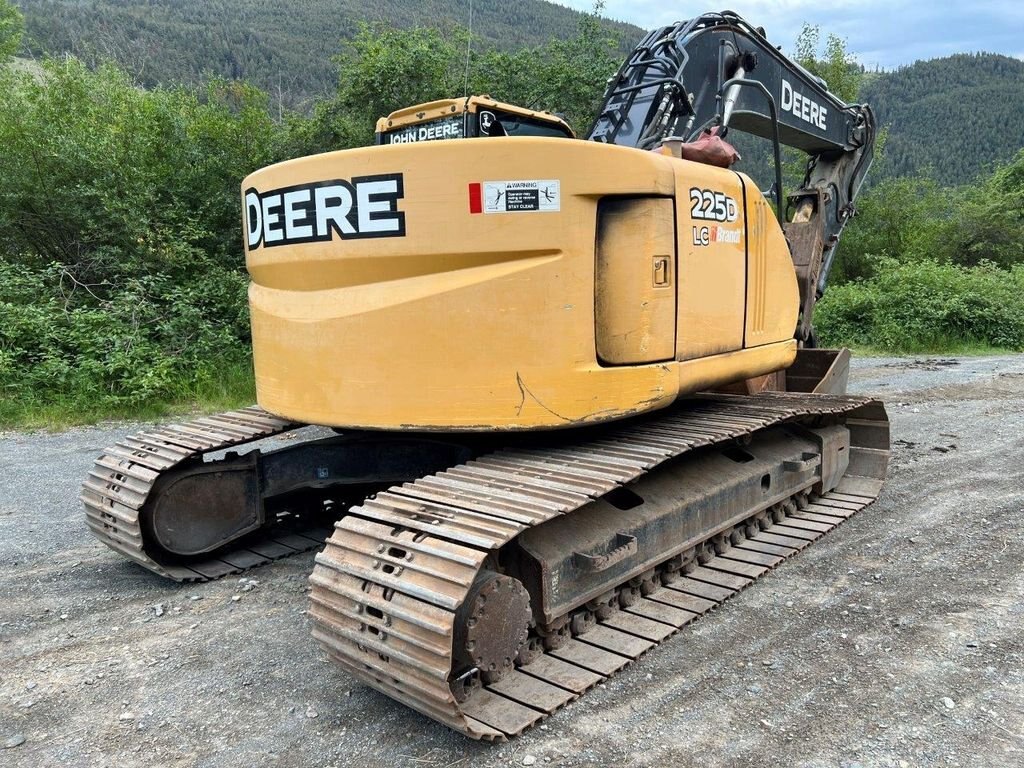 2013 Deere 225D LC Excavator #7599 JF