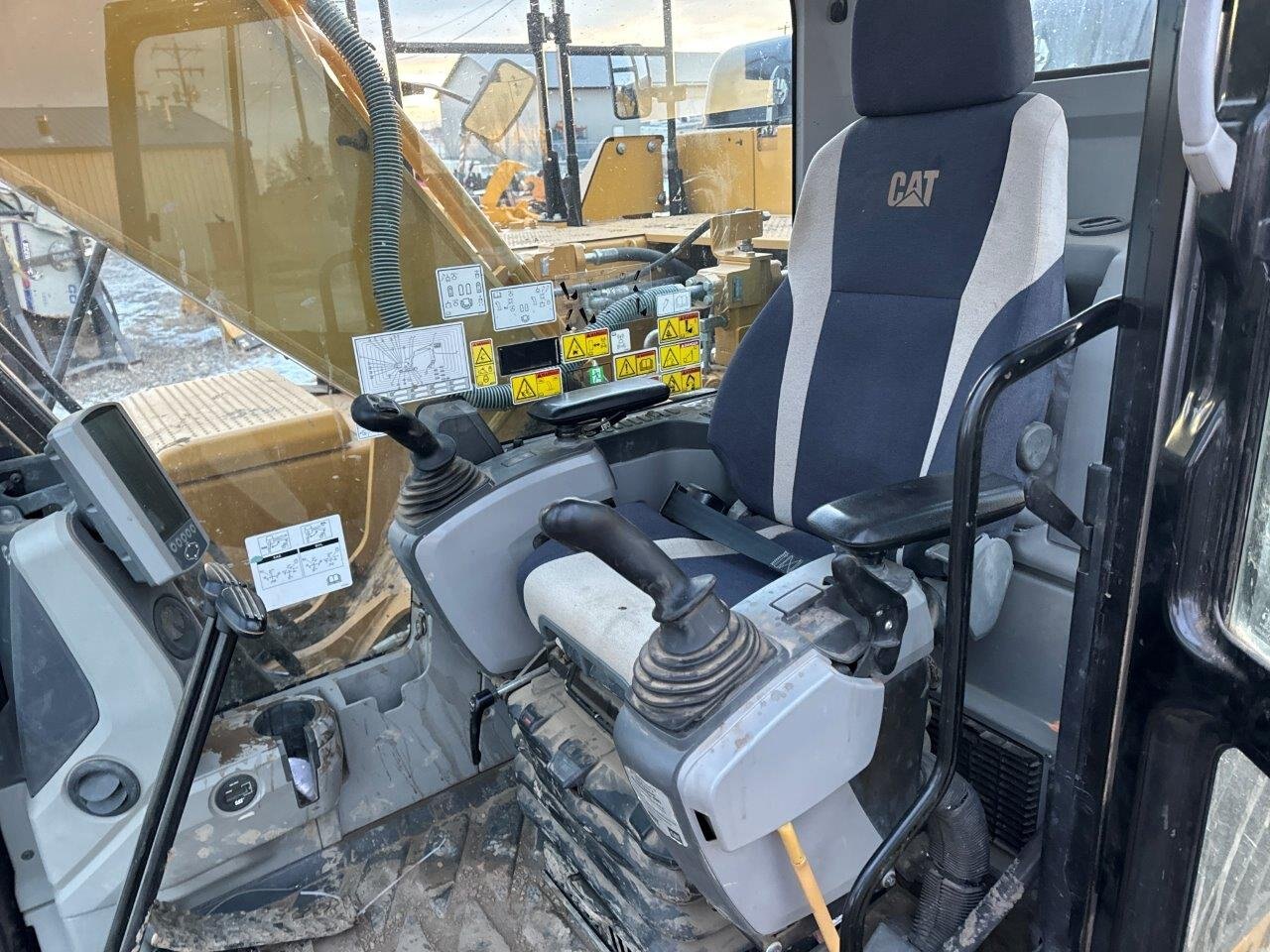 2018 Caterpillar 326FL Excavator with Aux Hydraulics #E60028 JPH