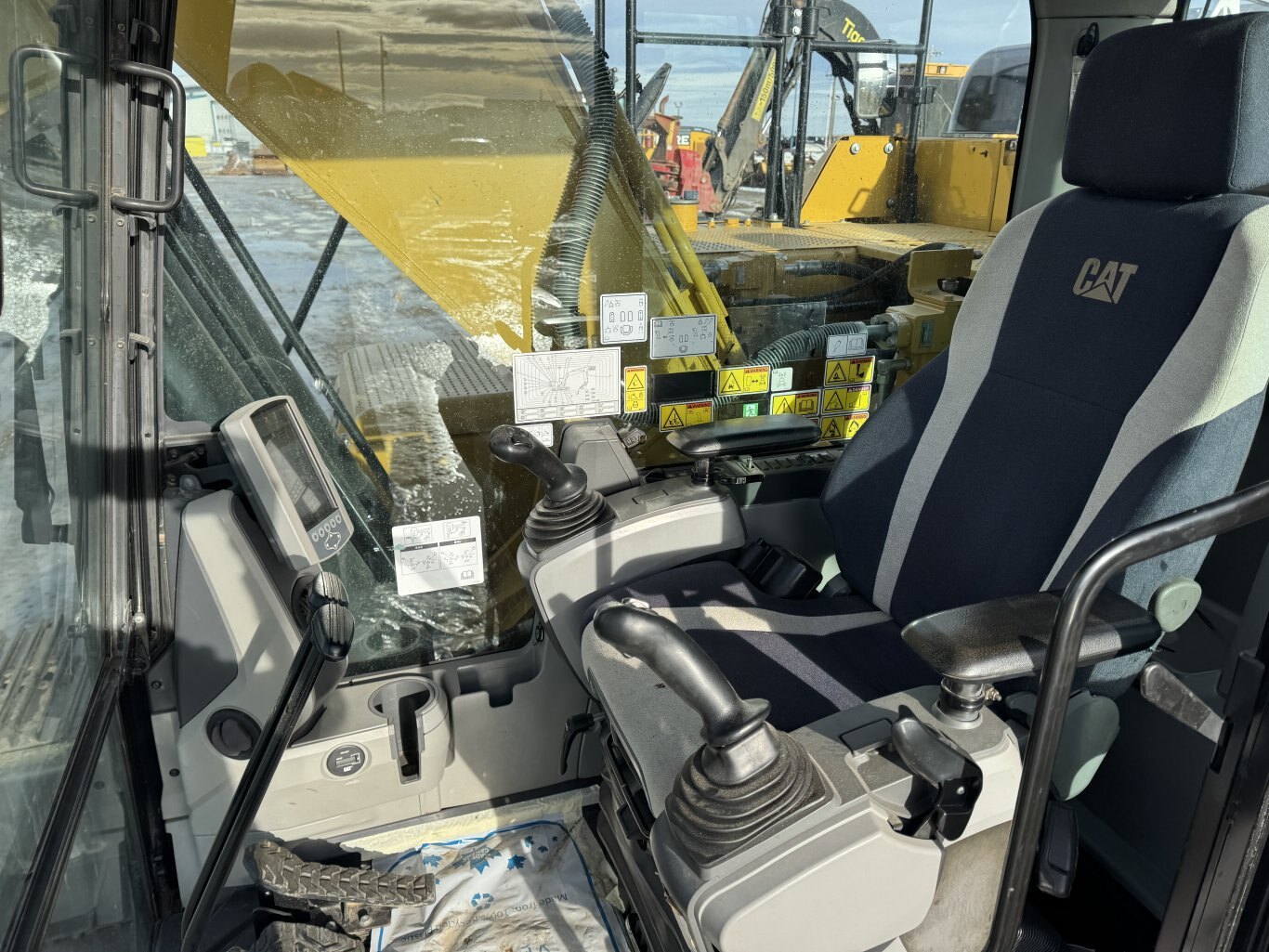 2018 Caterpillar 326FL Excavator with Aux Hydraulics #E60028 JPH