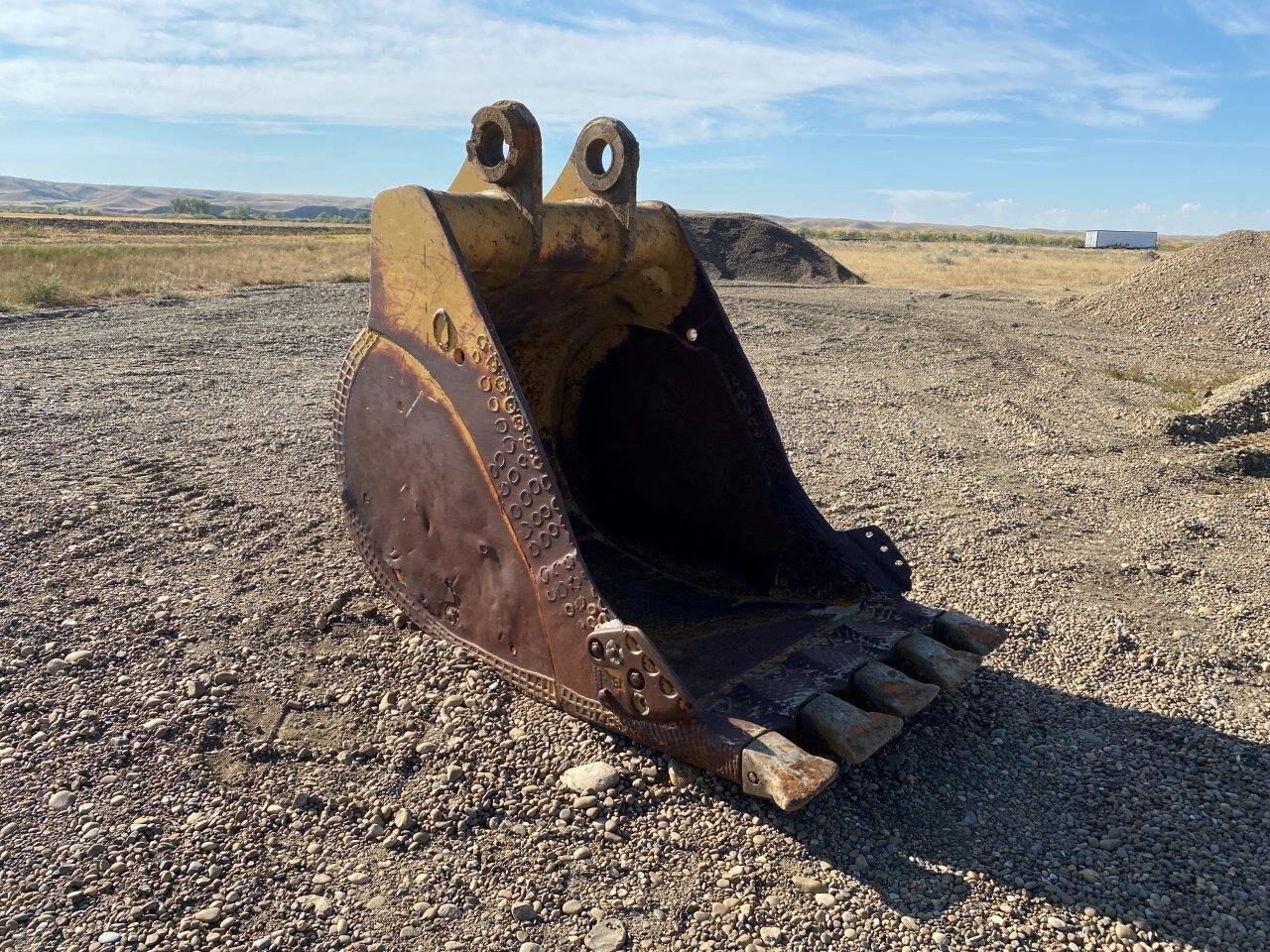 1978 CATERPILLAR 245 Excavator with Dig and Cleanup Bucket #6502 BP