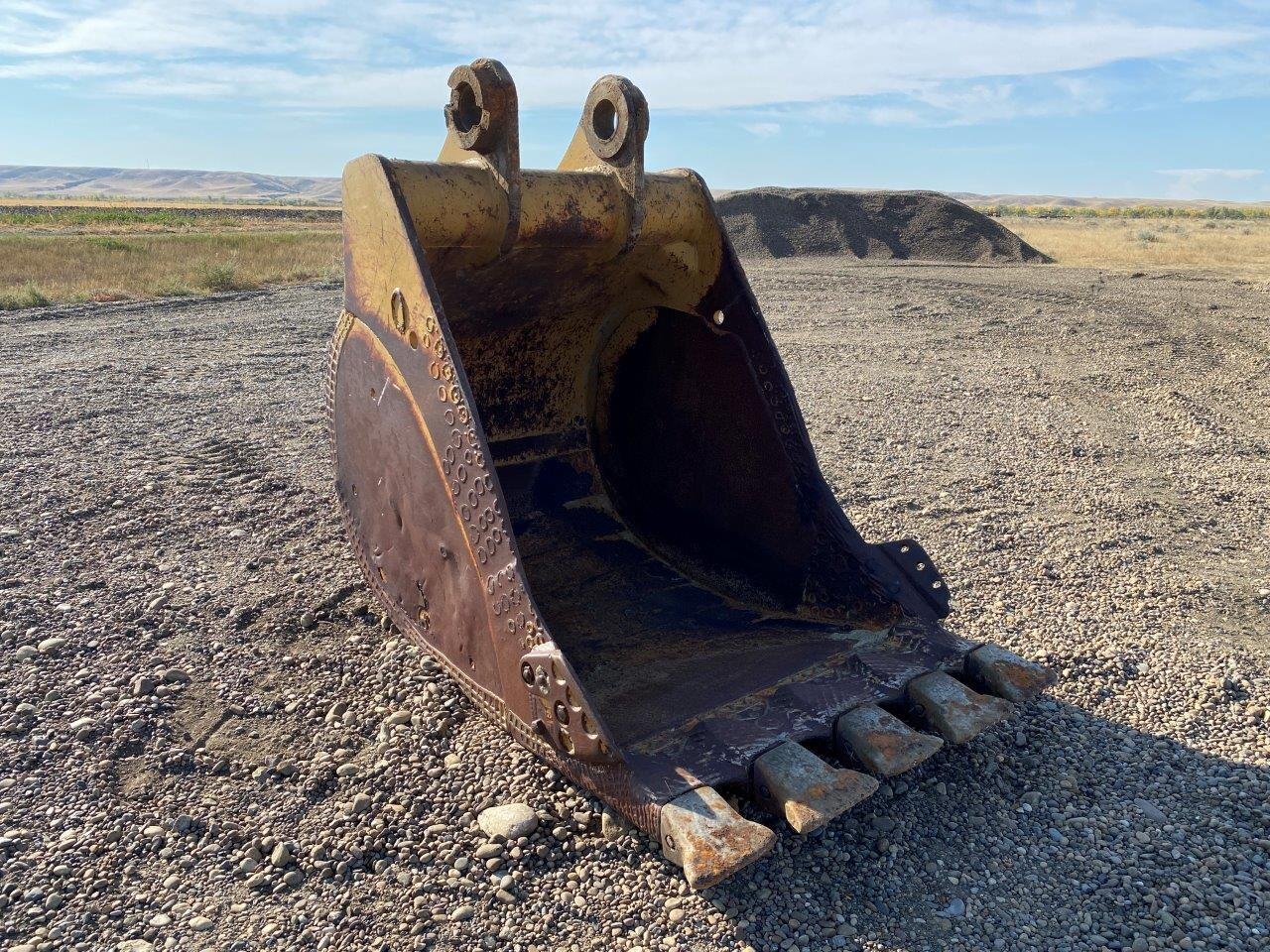 1978 CATERPILLAR 245 Excavator with Dig and Cleanup Bucket #6502 BP