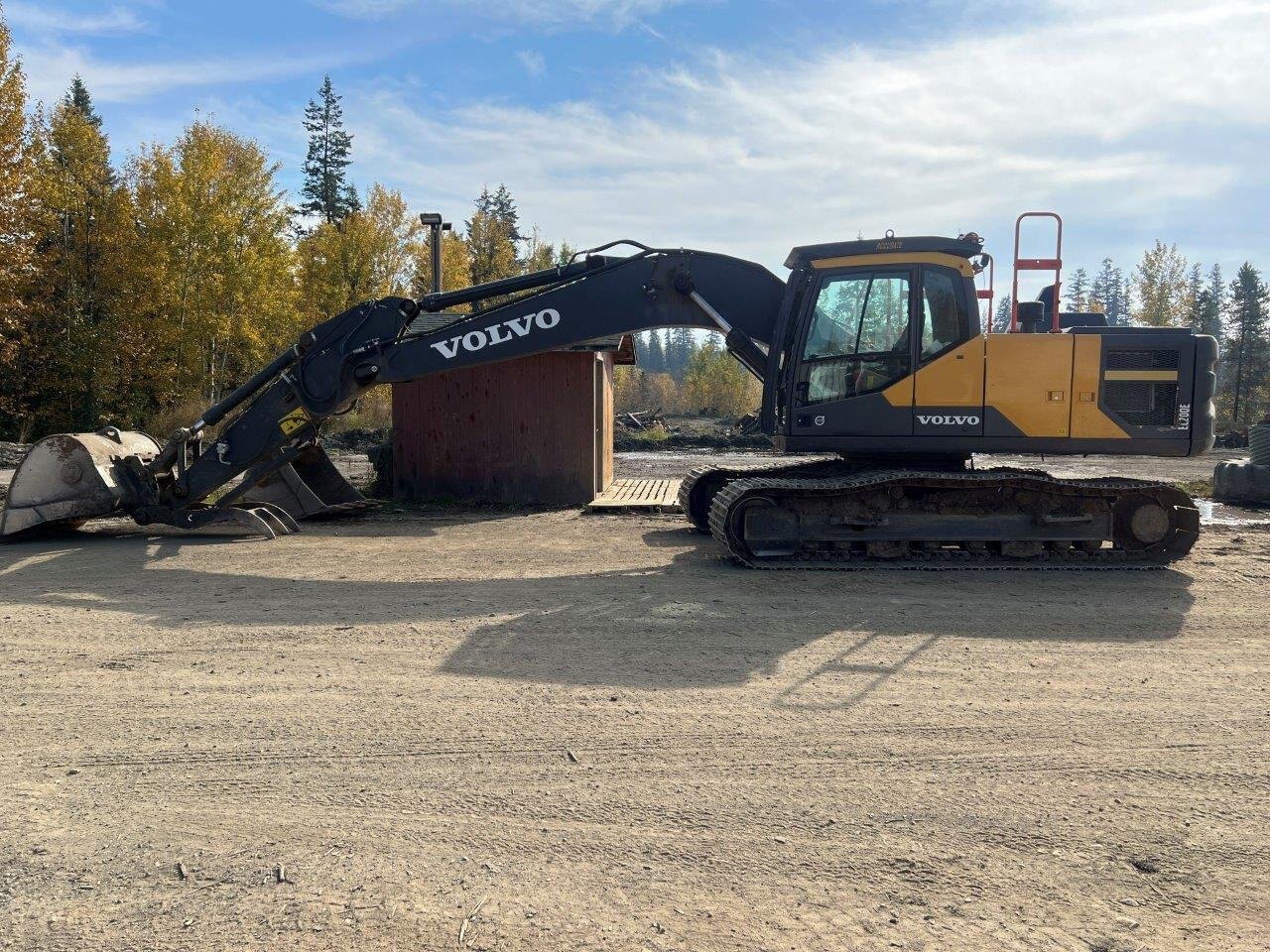 2020 Volvo EC200 EL Excavator 6562 JF