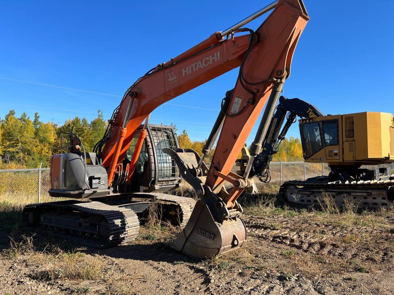 2011 Hitachi 225US LC 3 Excavator with LOW Hours #7844 JF