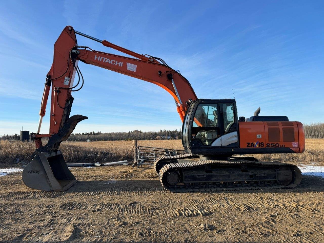 2019 Hitachi ZX250LC 5N Excavator with Hydraulic Thumb ZX250LC 5N Excavator with Hydraulic Thumb #8162 JP