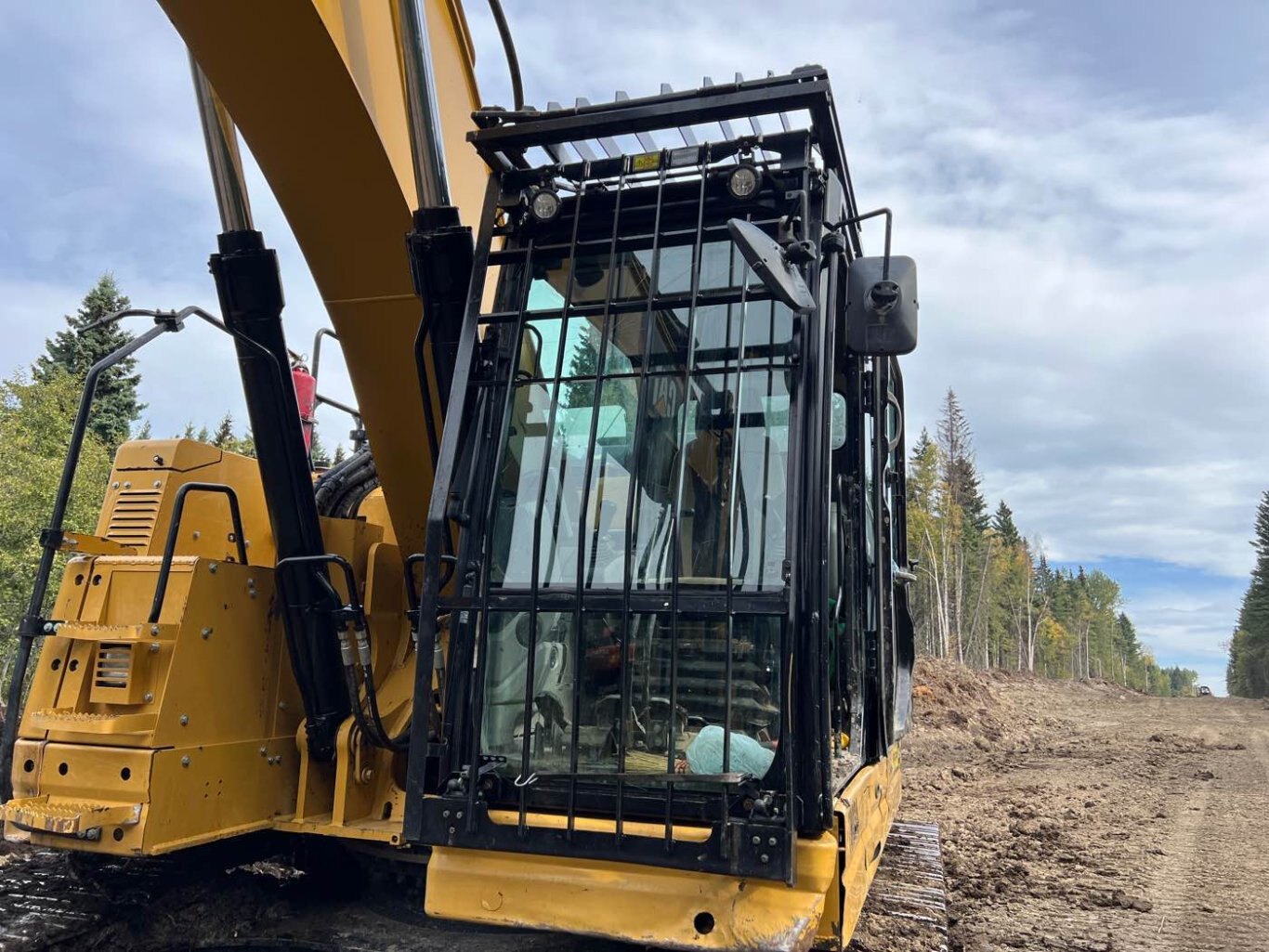 2018 CAT 335F L Excavator with Thumb #7811 JF