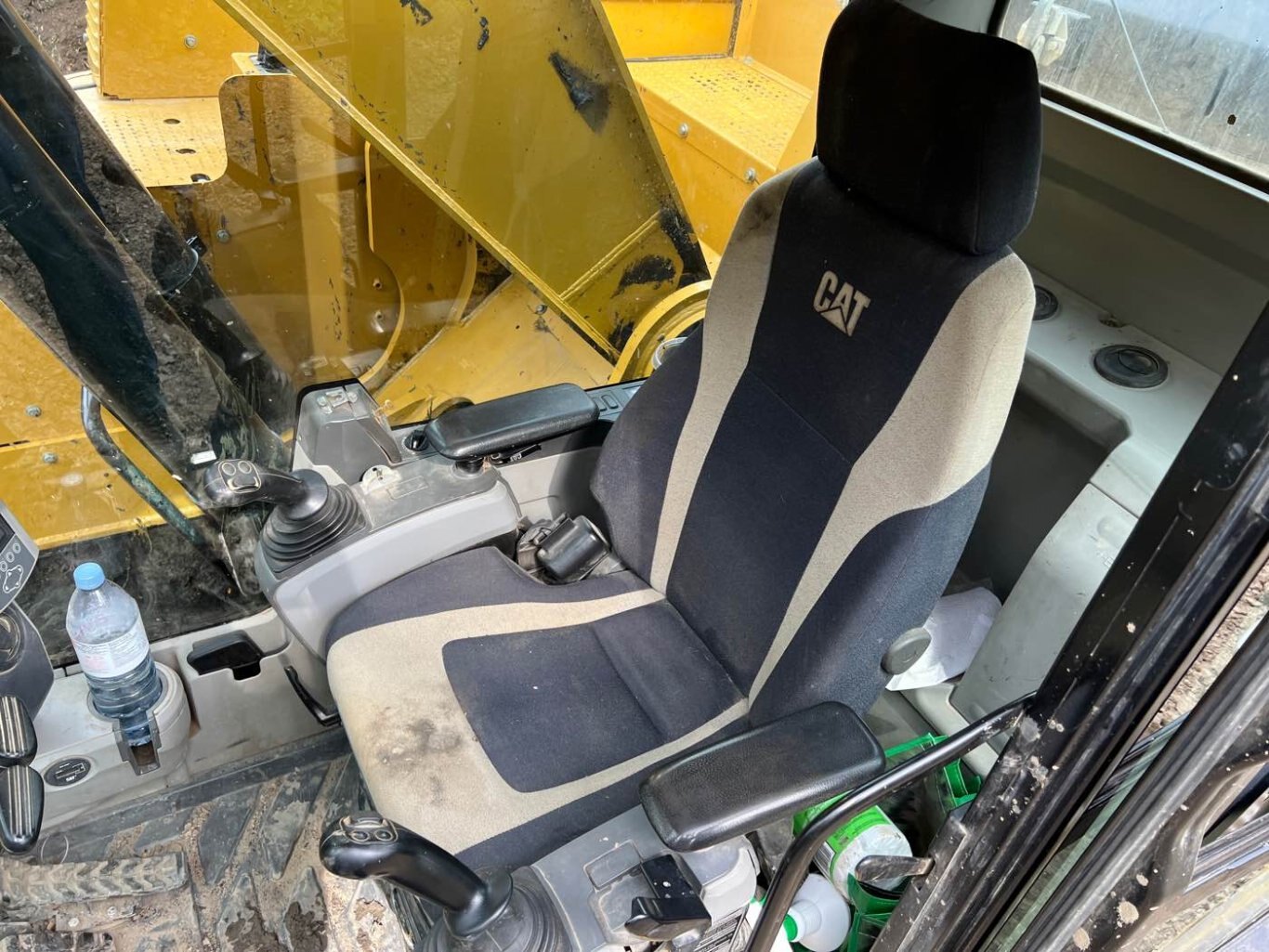 2018 CAT 335F L Excavator with Thumb #7811 JF