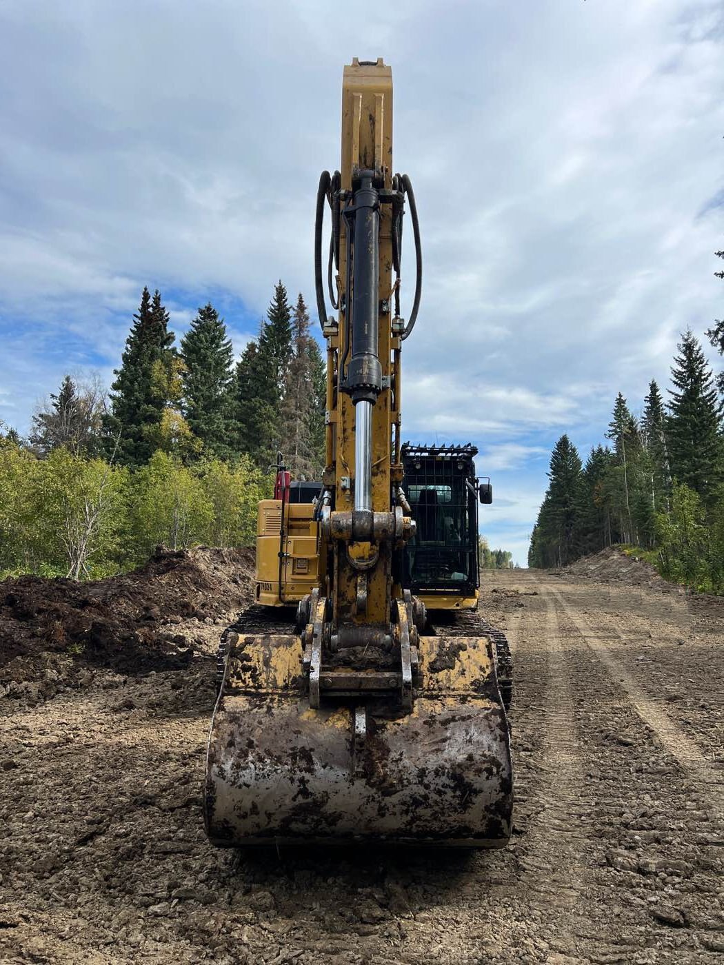 2018 CAT 335F L Excavator with Thumb #7811 JF