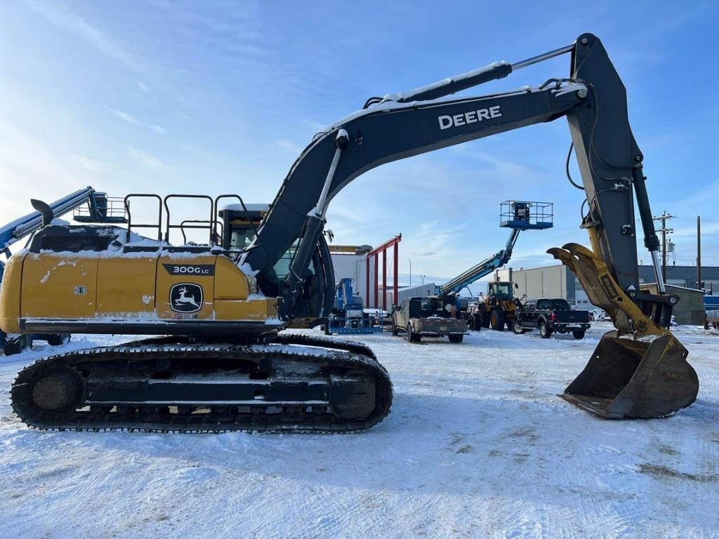 2022 Deere 300G LC Excavator 8247 JF