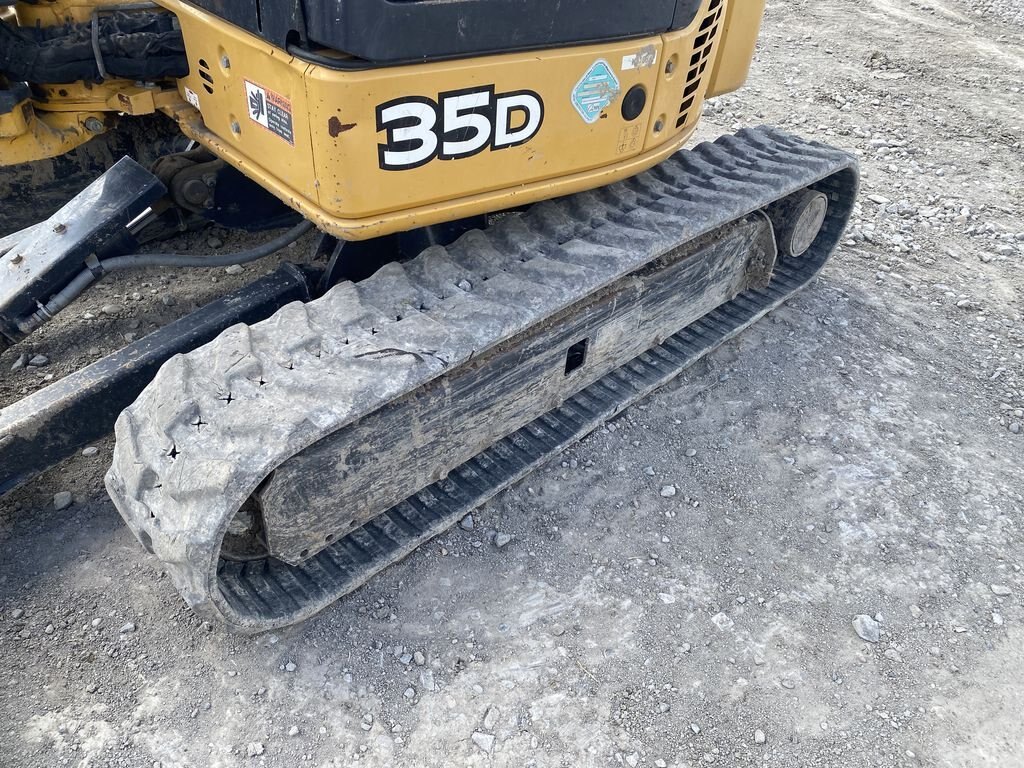 2012 Deere 35D Excavator with Thumb & 2 Buckets #8494 BP