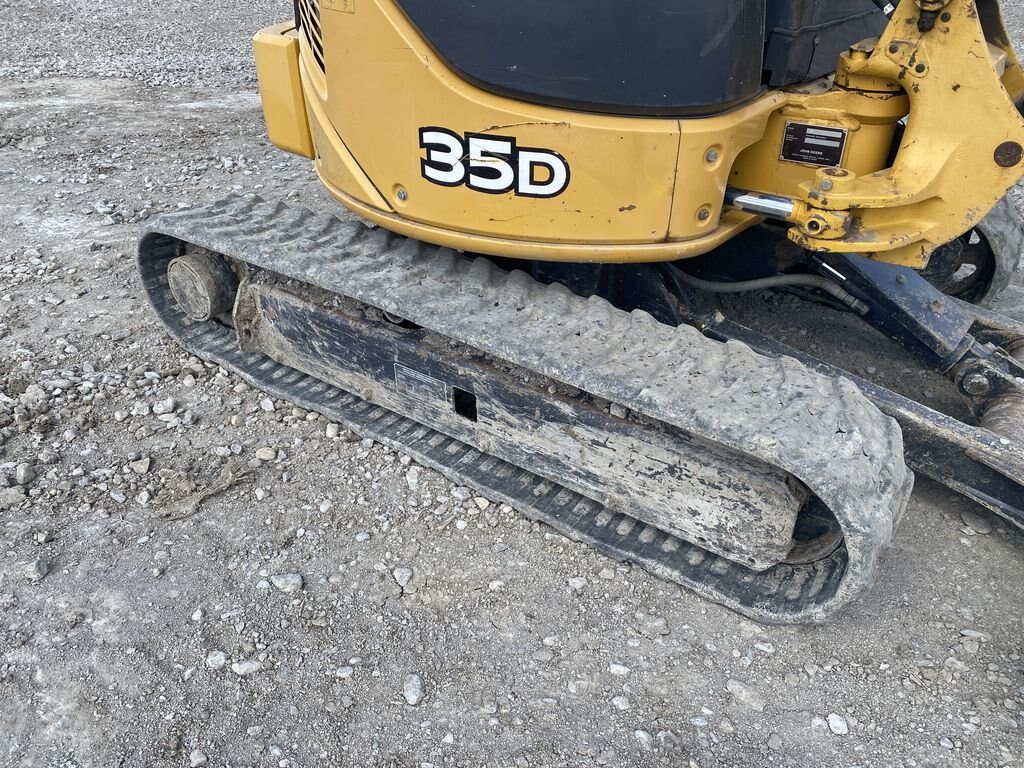 2012 Deere 35D Excavator with Thumb & 2 Buckets #8494 BP