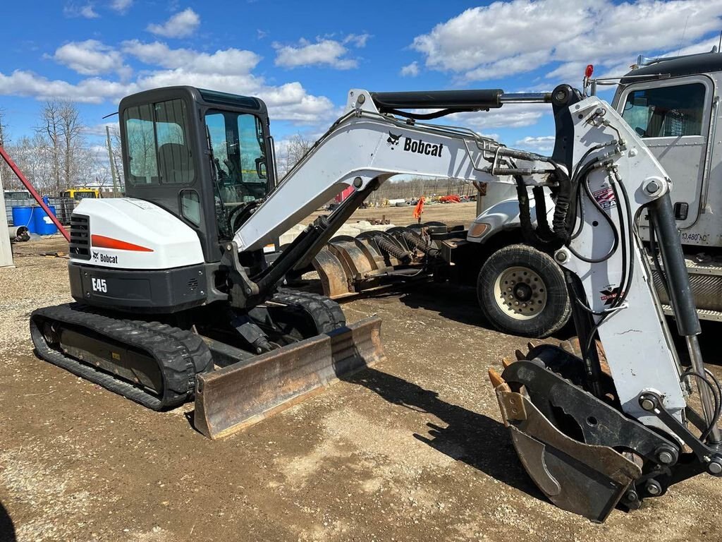 2016 Bobcat E45 Excavator With Thumb #7179 JP