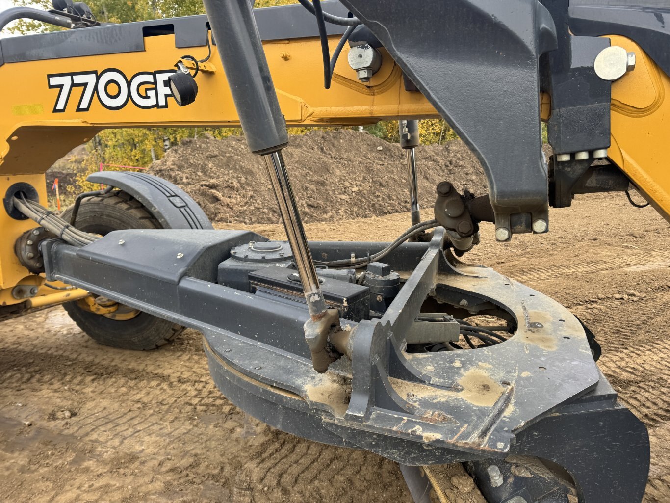 2019 Deere 770GP Motor Grader with Dozer Blade and Snow Wing #8334 BP