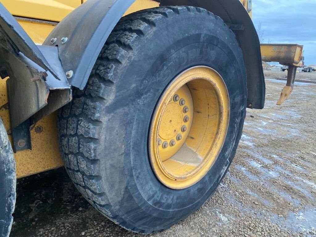 2013 Deere 772G Motor Grader #8154 BP