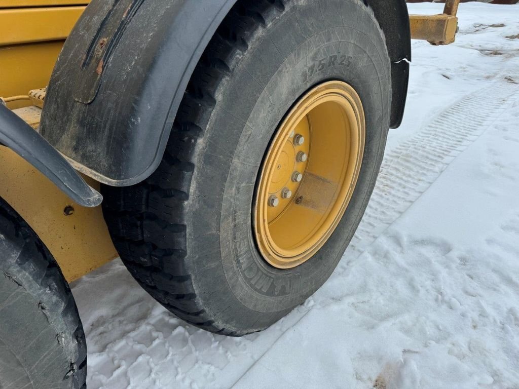 2015 CAT 160M AWD Grader with Wing #E60031 JPH