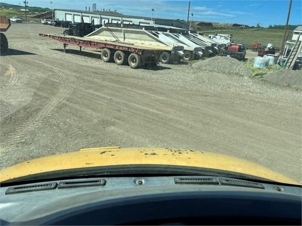 2006 CAT 725 Rock Truck #6220 JF