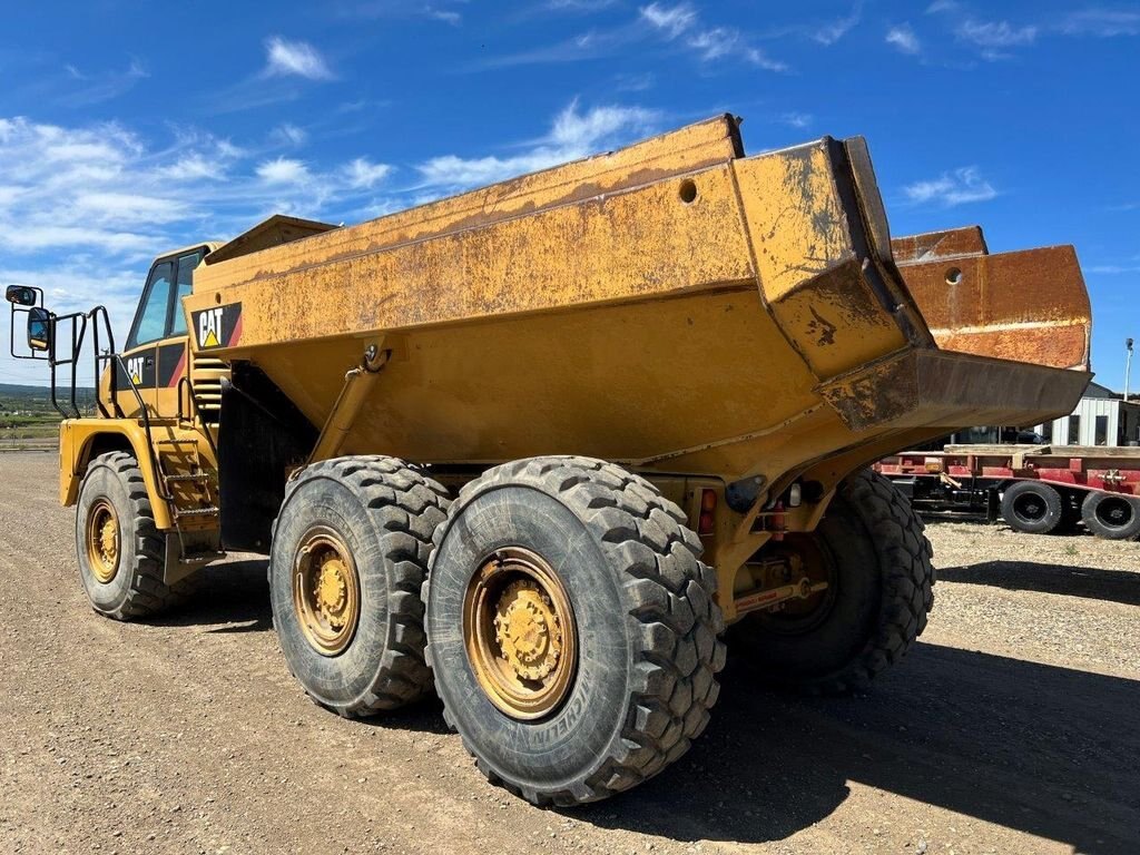 2006 CATERPILLAR 725 Rock Truck #6218 JF