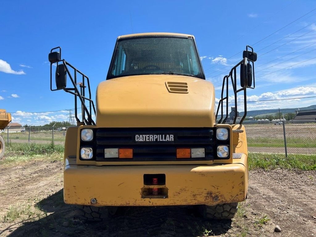 2006 CATERPILLAR 725 Rock Truck #6219 JF