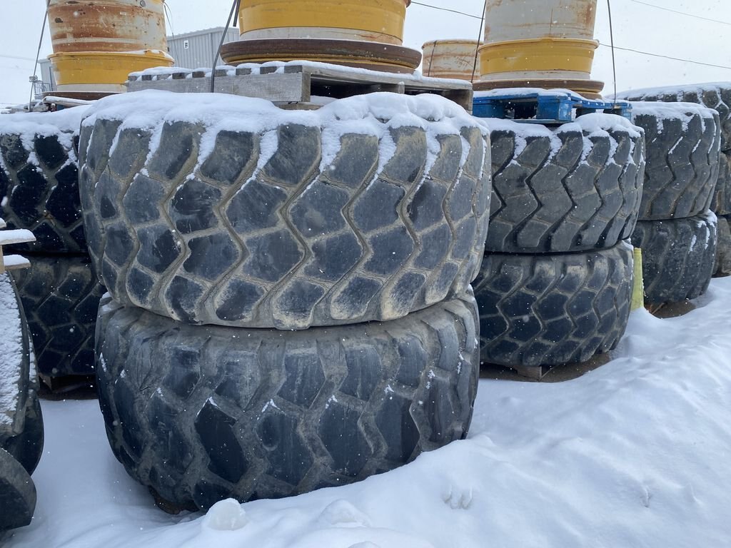 29.5xR25 Tires on Volvo A40E/F Rims #8582 BP