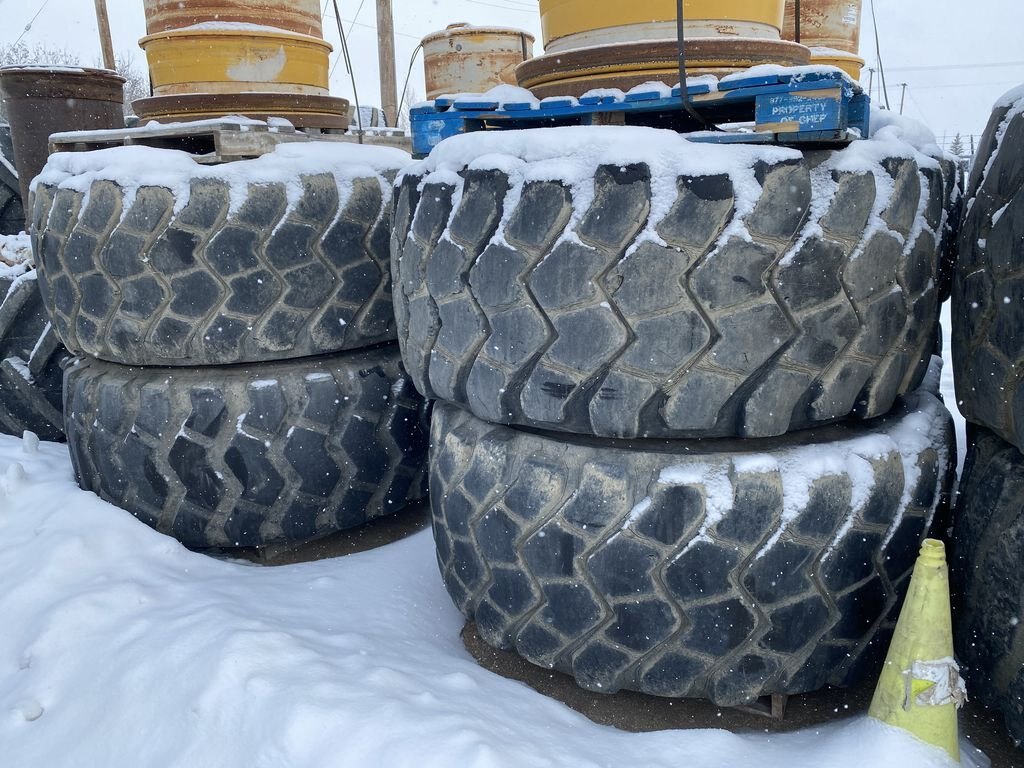 29.5xR25 Tires on Volvo A40E/F Rims #8582 BP