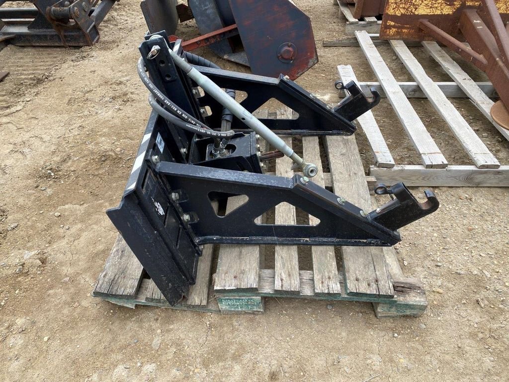 Skid Steer 3 Point Hitch Adapter ET 3PT ET 3PT 160 CAT2 #8575 BP