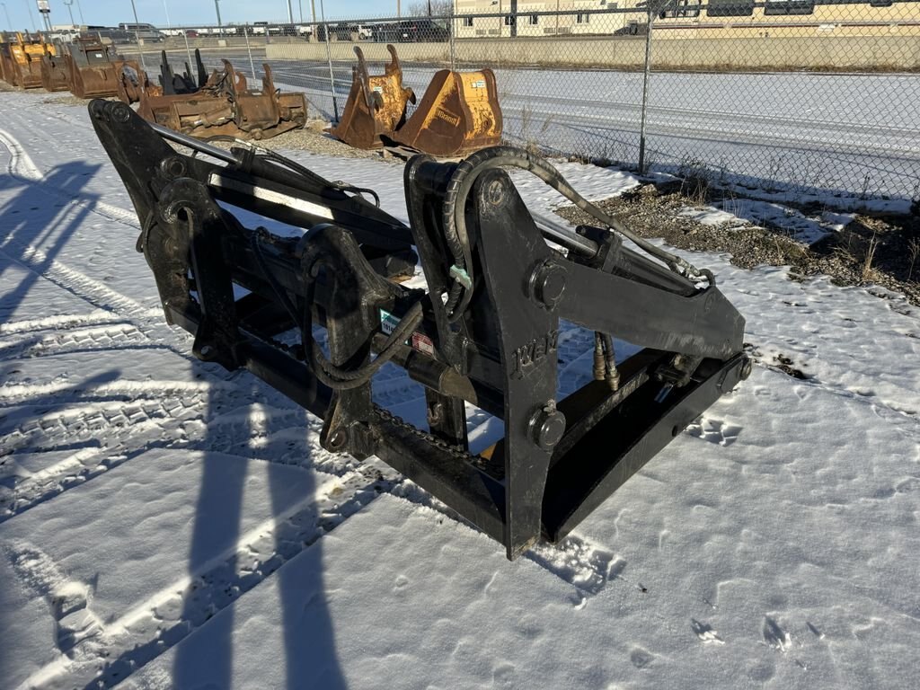 WBM Deere Hi Vis, ISO Pipe Grapple #10149 JPH