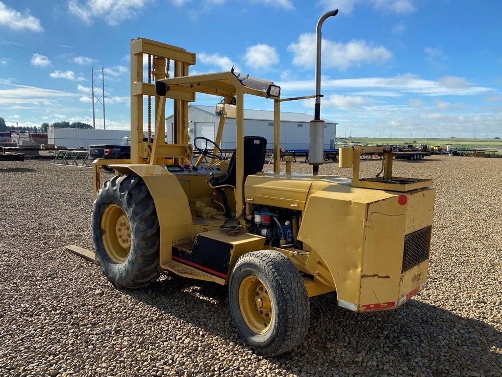 1989 Ford Rough Terrain Forklift #6198 BP