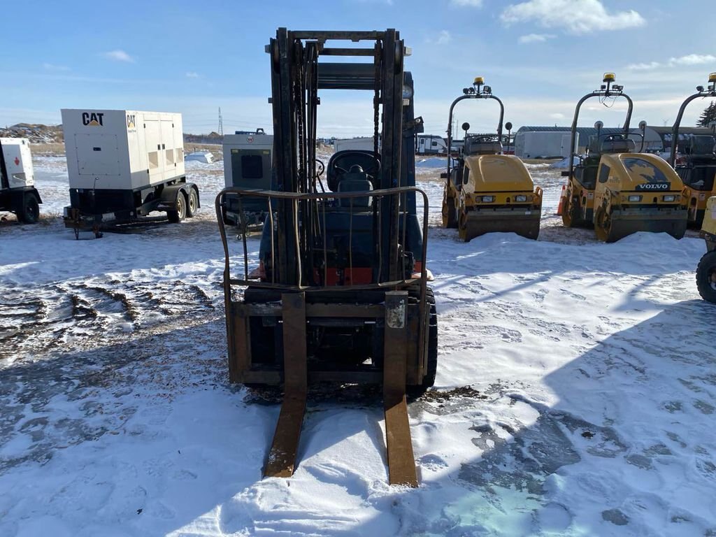 2007 Toyota 7FGU30 Pneumatic Tire Forklift