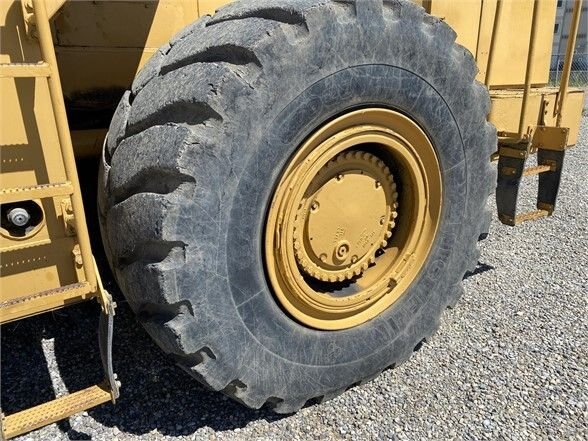 1997 Caterpillar 988F Wheel Loader #7527 BP