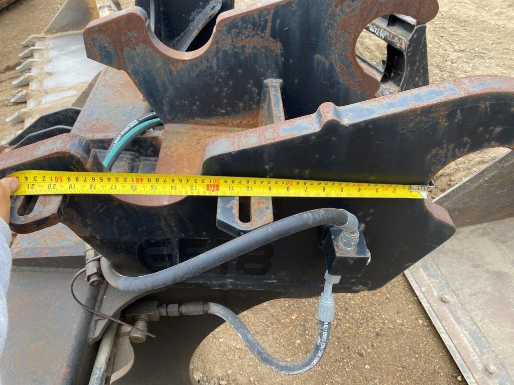 200 Series Excavator Mat Grapple Pipe Grapple #8573 BP