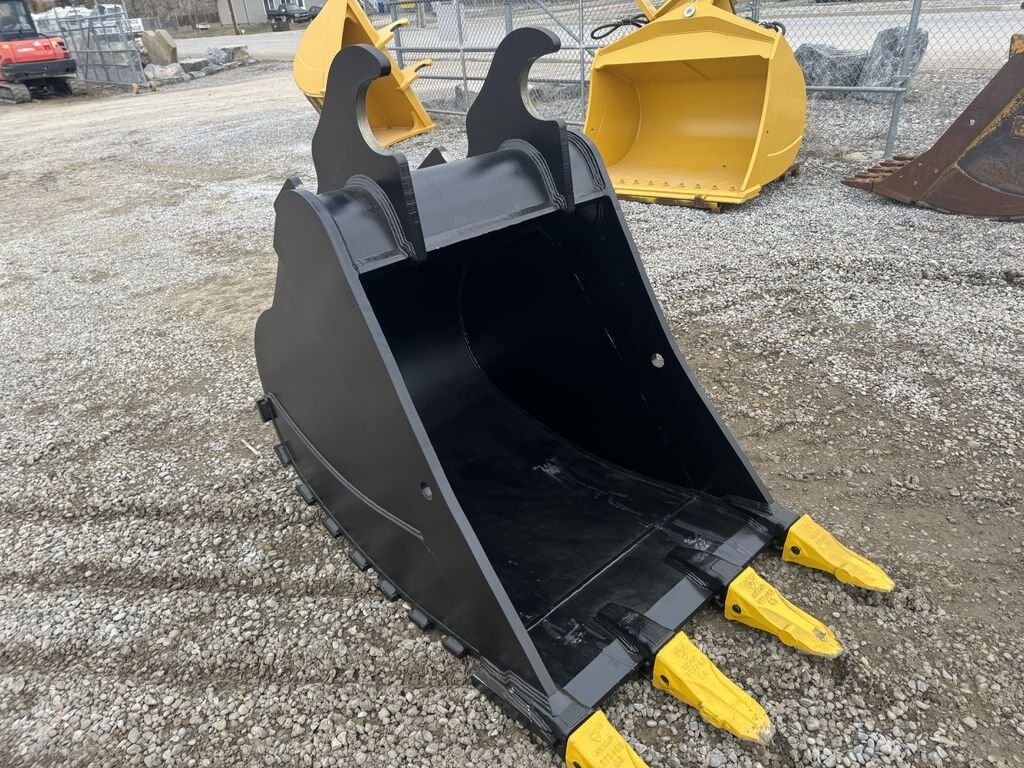 2023 JPH 250 Series Excavator 42 Dig Bucket #10167 JPH