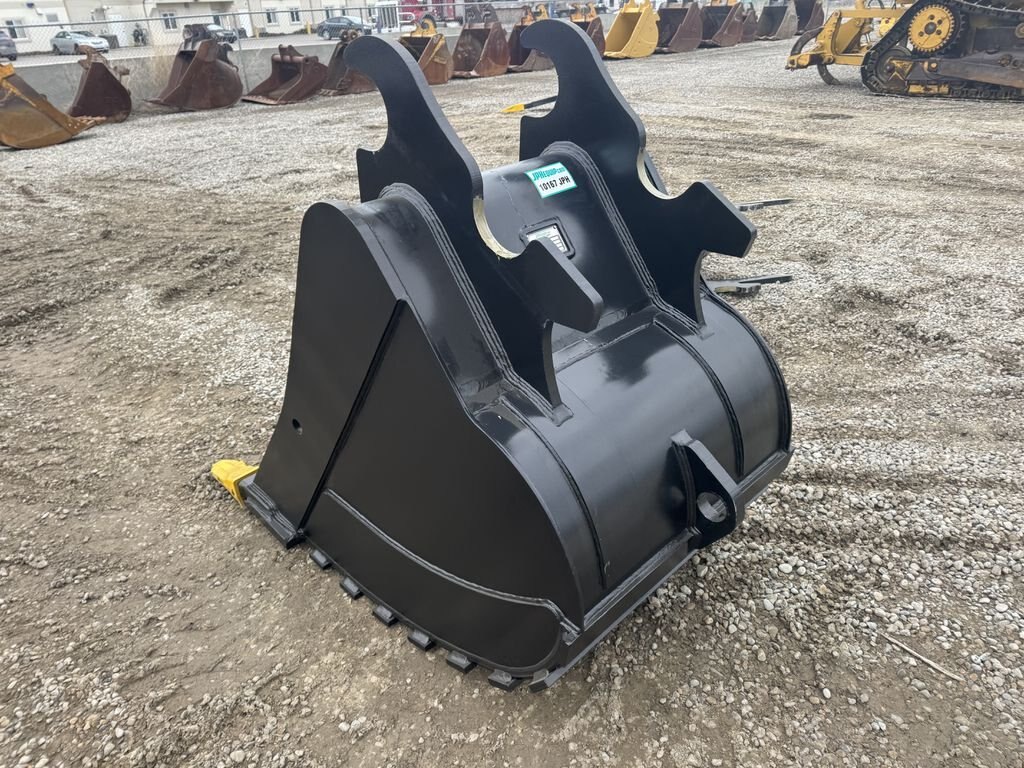 2023 JPH 250 Series Excavator 42 Dig Bucket #10167 JPH