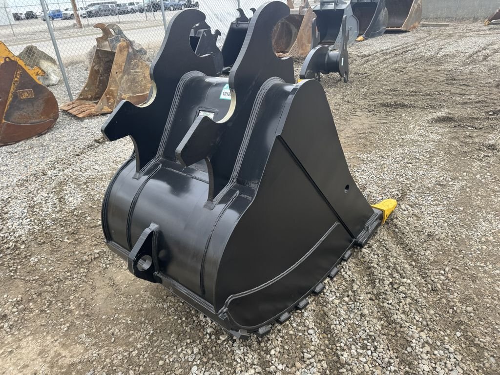 2023 JPH 250 Series Excavator 42 Dig Bucket #10167 JPH