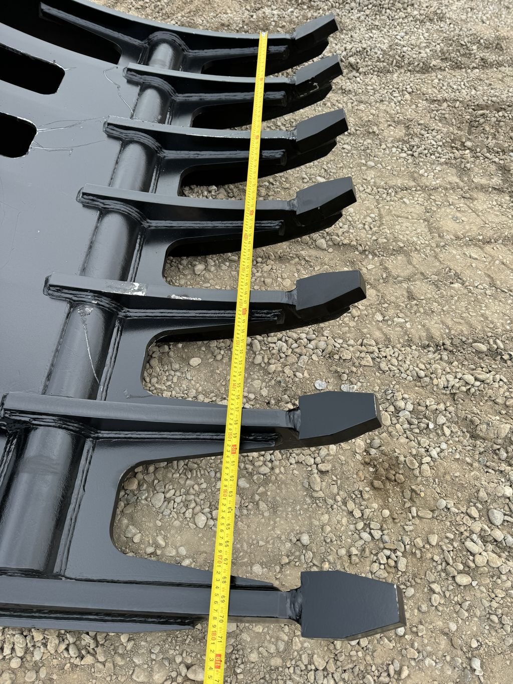 2023 JPH 250 Series Excavator Rake