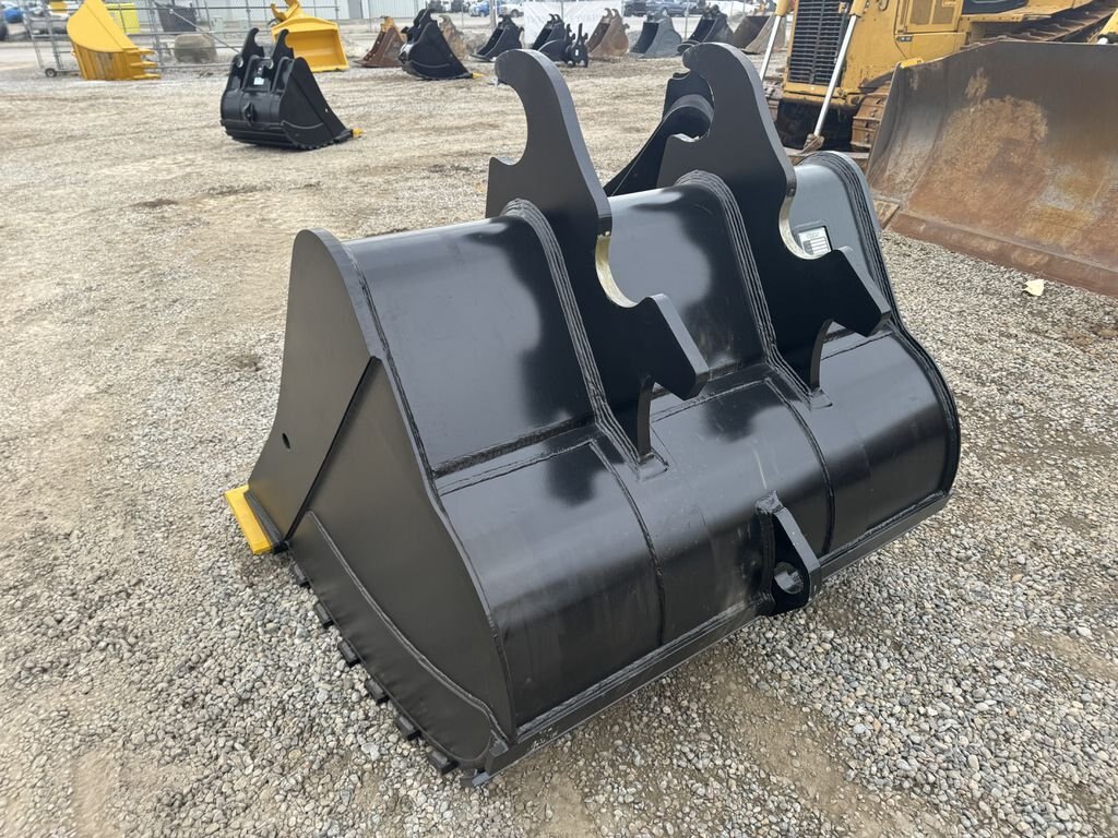 2023 JPH 250 Series Excavator 66 Clean up Bucket #10173 JPH