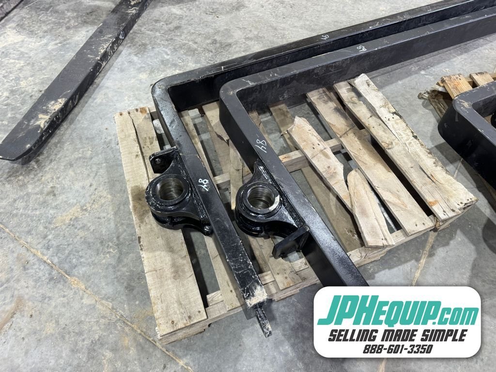 2023 JPH 84 long Pallet Forks sold as set