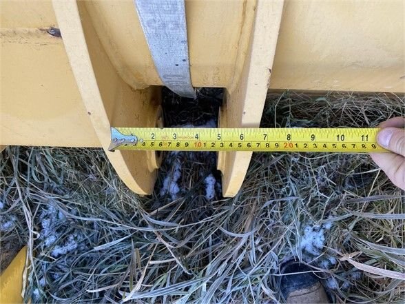 Liebherr 93 Wheel Loader Bucket for Case 521 or 544 Deere 8124 BP