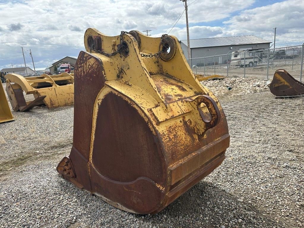 DEERE 800 SERIES EXCAVATOR DIG BUCKET