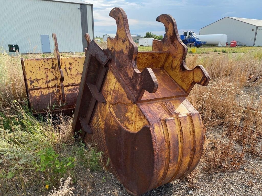 300 SERIES 36 INCH TRENCH BUCKET WITH SMOOTH EDGE