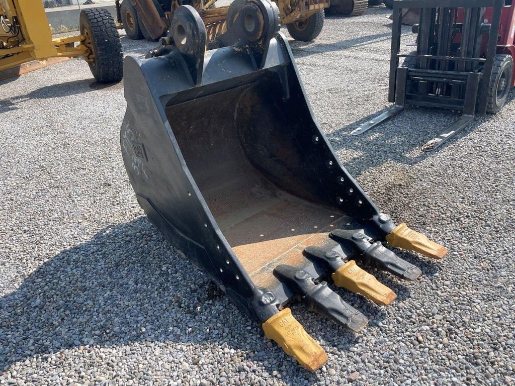 CATERPILLAR 336FL 48 INCH DIG BUCKET