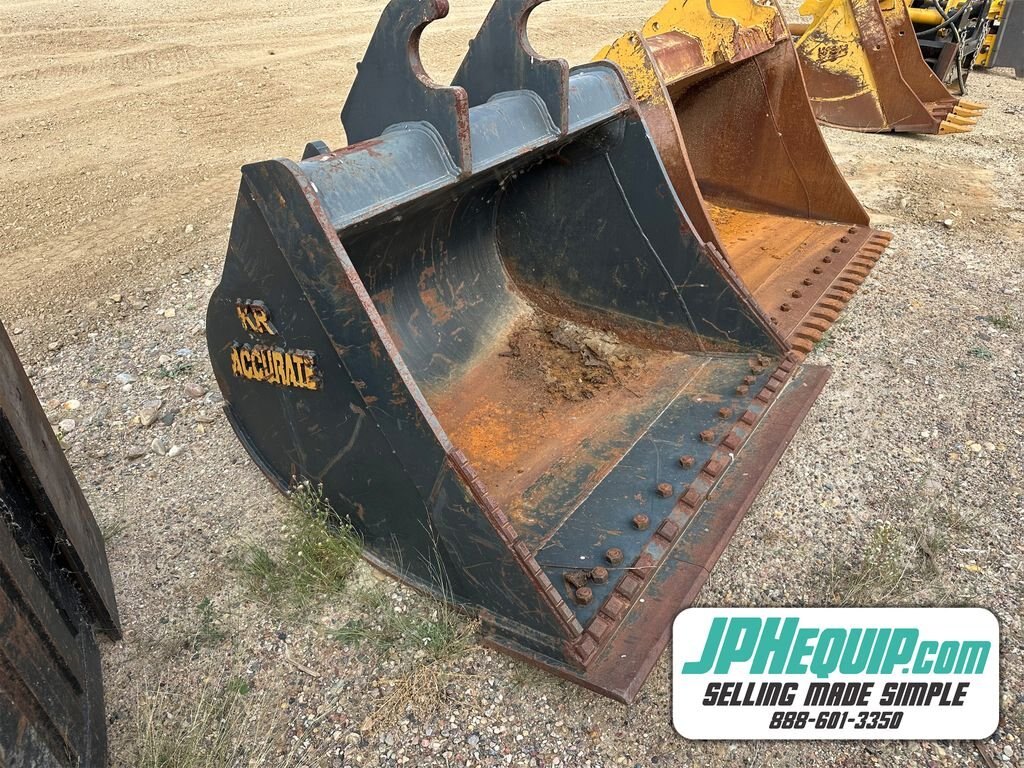 200 SERIES EXCAVATOR 60 CLEAN UP BUCKET