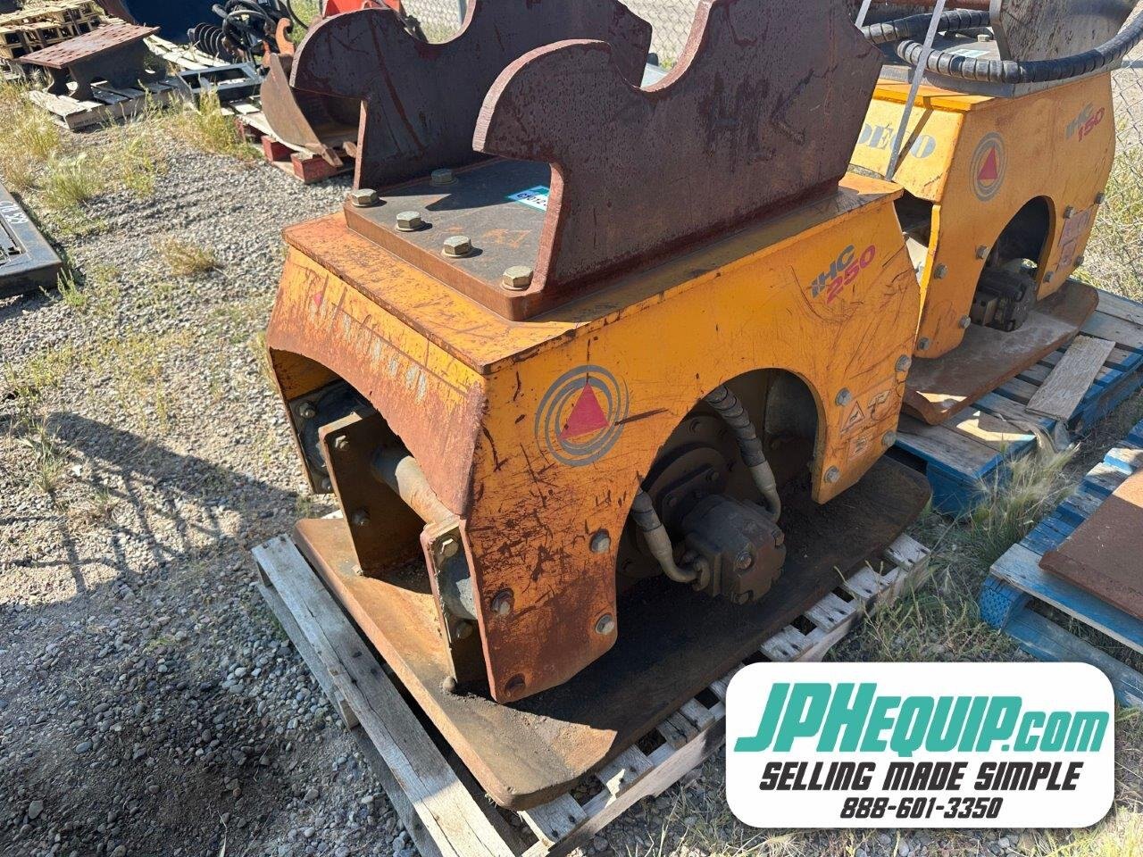 1999 IHC 250 Ho Pac #C1012 JPH