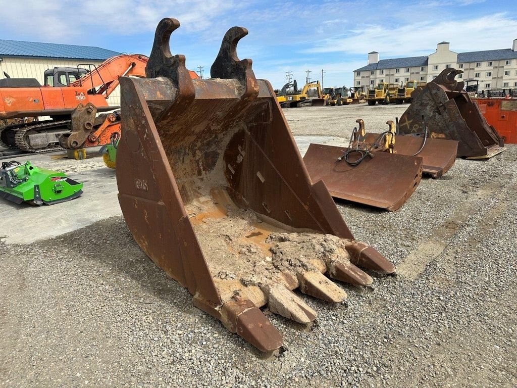 CWS 800 SERIES EXCAVATOR 68 DIG BUCKET