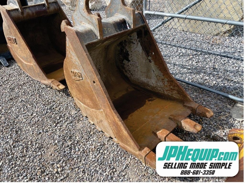 2012 WBM 160 SERIES 36 INCH DIG BUCKET