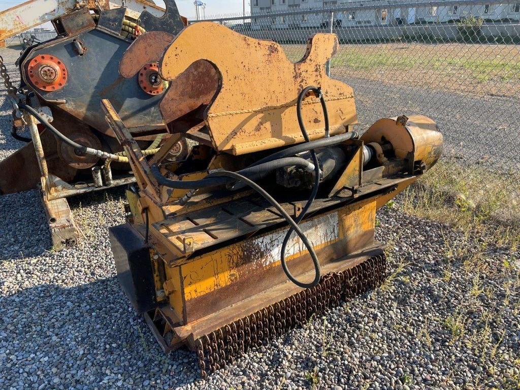 1997 BRONTOSAURUS 300 SERIES FLAIL BRUSHING HEAD