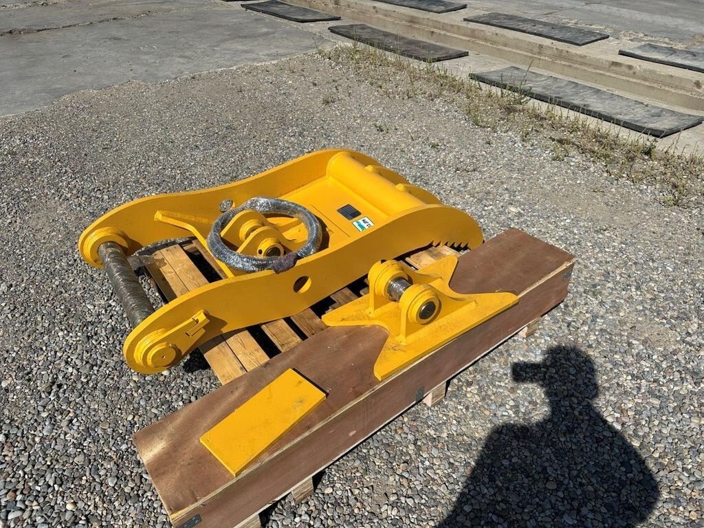 TO FIT 250G 290G EXCAVATOR