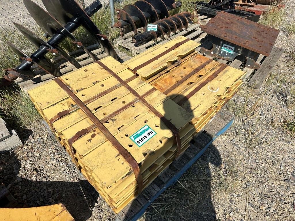 CATERPILLAR D7R D8N TRACK PADS DOZER